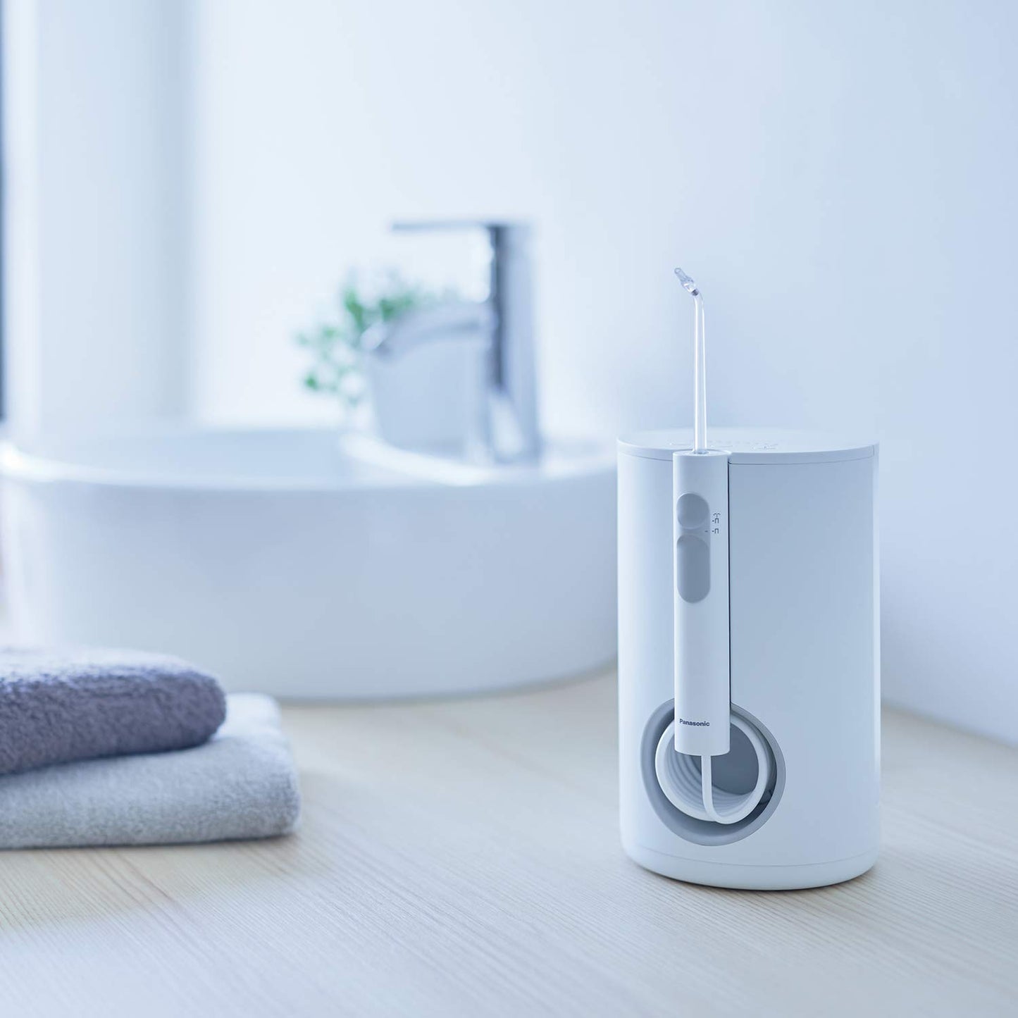 Panasonic Dental Water Flosser & Oral Irrigator EW1611W